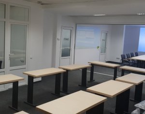 Bureau à louer dans Cluj-napoca, zone Plopilor