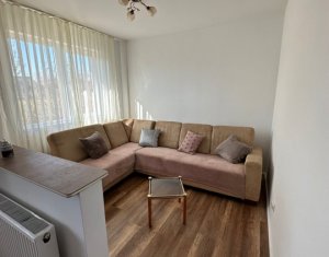 Appartement 4 chambres à vendre dans Floresti