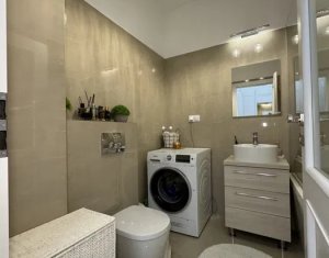 Appartement 3 chambres à vendre dans Cluj-napoca, zone Buna Ziua