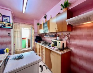 Appartement 3 chambres à vendre dans Cluj-napoca, zone Zorilor