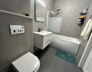 Appartement 3 chambres à vendre dans Baciu