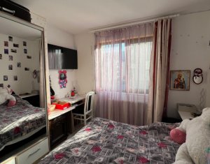 Appartement 3 chambres à vendre dans Floresti