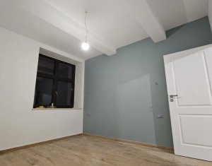 Appartement 3 chambres à vendre dans Cluj-napoca, zone Centru