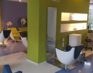 Bureau à vendre dans Cluj-napoca, zone Andrei Muresanu