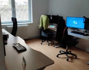 Appartement 3 chambres à vendre dans Cluj-napoca, zone Centru