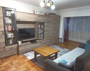 , 50m2 dans Cluj-napoca, zone Plopilor