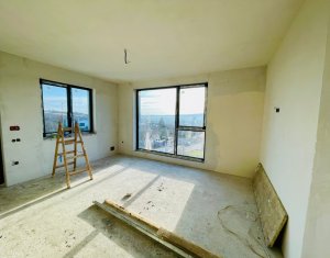 Duplex 4 camere, S+P+M, 156 mp utili, 280 mp teren,Dambul Rotund, zona linistita
