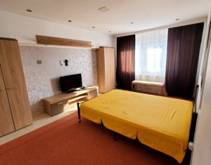Appartement 3 chambres à louer dans Cluj-napoca, zone Marasti