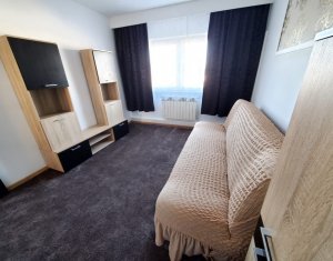 Appartement 3 chambres à louer dans Cluj-napoca, zone Marasti