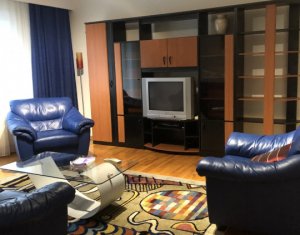 Appartement 3 chambres à louer dans Cluj-napoca, zone Marasti
