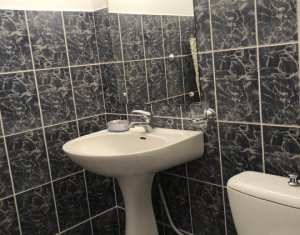 Appartement 3 chambres à louer dans Cluj-napoca, zone Marasti