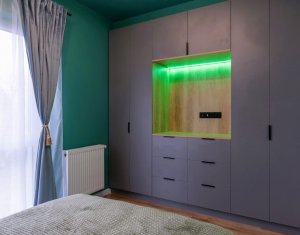 Maison 4 chambres à vendre dans Floresti