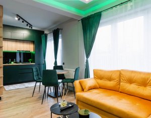 Maison 4 chambres à vendre dans Floresti