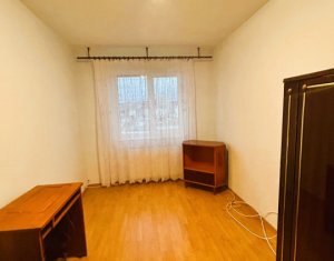 Appartement 3 chambres à vendre dans Cluj-napoca, zone Manastur