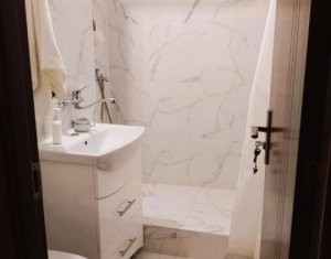 Appartement 3 chambres à vendre dans Cluj-napoca, zone Manastur