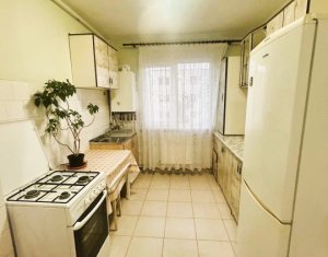 Appartement 3 chambres à vendre dans Cluj-napoca, zone Manastur