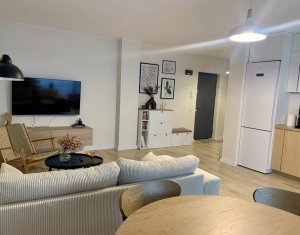 , 53m2 dans Floresti