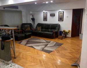 , 90m2 dans Cluj-napoca, zone Manastur