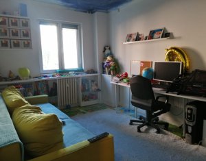 Appartement 3 chambres à vendre dans Cluj-napoca, zone Manastur