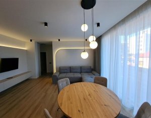 Appartement 3 chambres à vendre dans Cluj-napoca, zone Centru