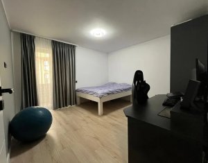 Appartement 4 chambres à vendre dans Cluj-napoca, zone Iris