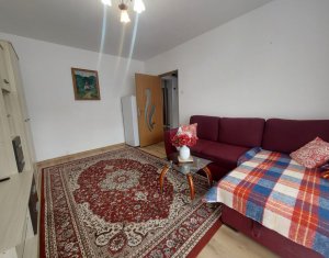 Appartement 3 chambres à vendre dans Cluj-napoca, zone Manastur