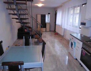 Appartement 3 chambres à vendre dans Cluj-napoca, zone Centru