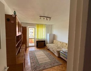 Appartement 3 chambres à vendre dans Cluj-napoca, zone Manastur