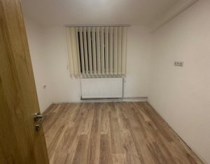 Appartement 3 chambres à vendre dans Cluj-napoca, zone Manastur