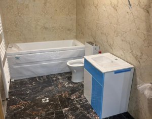 Appartement 3 chambres à vendre dans Cluj-napoca, zone Manastur