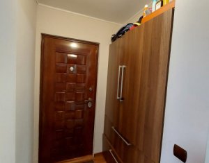 Appartement 3 chambres à vendre dans Cluj-napoca, zone Manastur