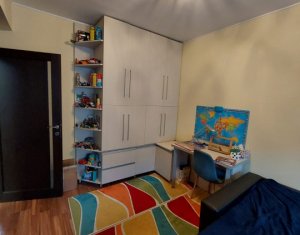Appartement 3 chambres à vendre dans Cluj-napoca, zone Manastur