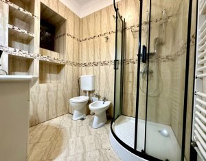 Bureau à louer dans Cluj-napoca, zone Centru