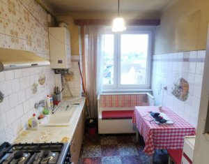 Appartement 4 chambres à vendre dans Cluj-napoca, zone Plopilor