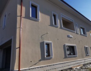 Maison 5 chambres à vendre dans Popesti