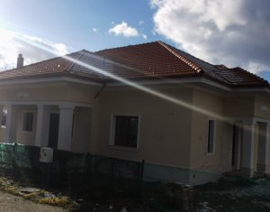 Maison 5 chambres à vendre dans Popesti