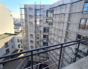 Spatiu comercial sau de birouri, imobil nou, zona Hornbach !