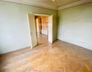 Appartement 3 chambres à vendre dans Cluj-napoca, zone Centru
