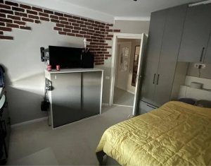 Maison 4 chambres à vendre dans Floresti
