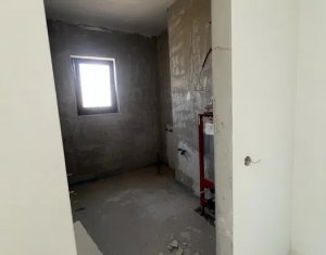 Appartement 3 chambres à vendre dans Floresti