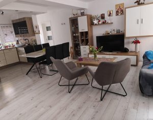 , 100m2 dans Floresti