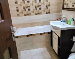Appartement 3 chambres à vendre dans Cluj-napoca, zone Manastur