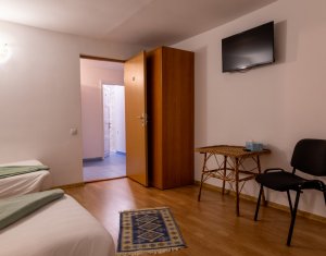Oportunitate in Zorilor: casa spatioasa, curte mare si potential de investitie!