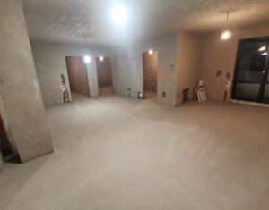 , 310m2 dans Cluj-napoca, zone Manastur