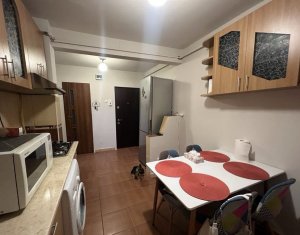Appartement 3 chambres à vendre dans Cluj-napoca, zone Manastur