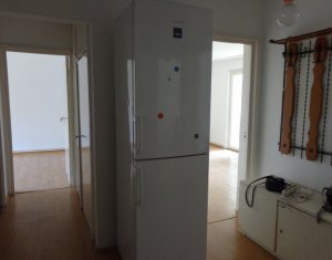 Appartement 4 chambres à louer dans Cluj-napoca, zone Manastur