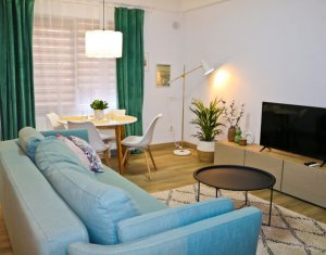 Appartement 5 chambres à vendre dans Cluj-napoca, zone Gruia