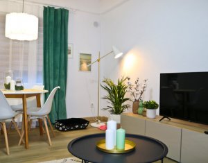 Appartement 5 chambres à vendre dans Cluj-napoca, zone Gruia