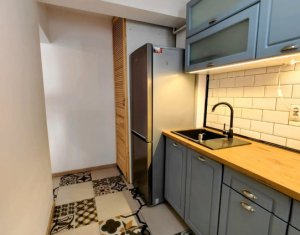 Appartement 3 chambres à vendre dans Floresti