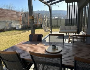 Maison 4 chambres à vendre dans Cluj-napoca, zone Faget